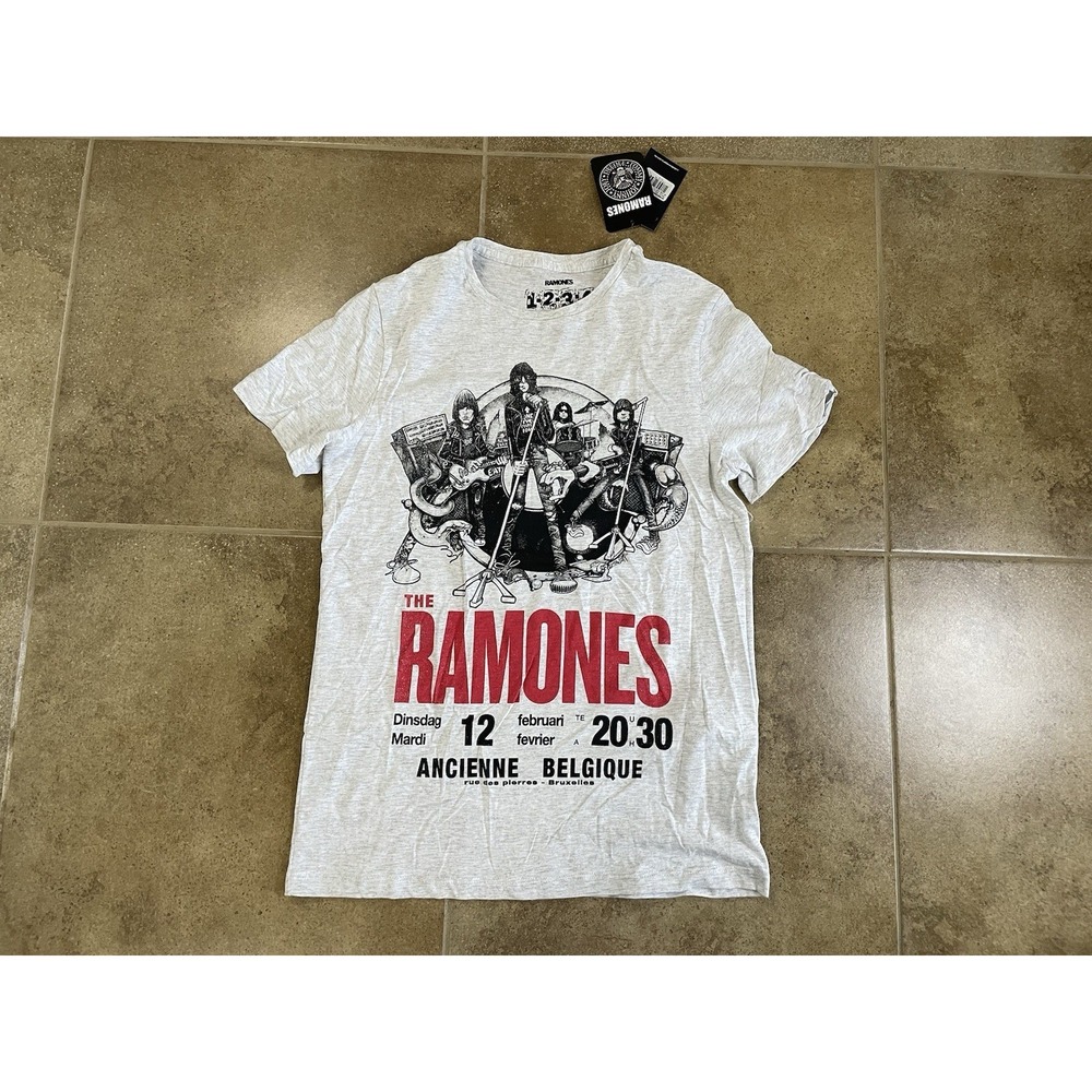 NWT Ramones Rock Band Road To Ruin Mens Sz S Small Gray T-Shirt
